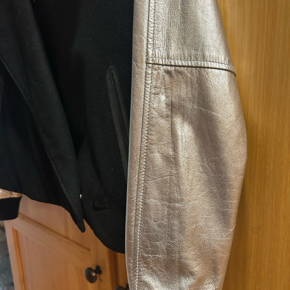 NWT Nike Women’s Destroyer Butterfly Blk wool Jacket with Silver leather sleeves - Picture 8 of 10